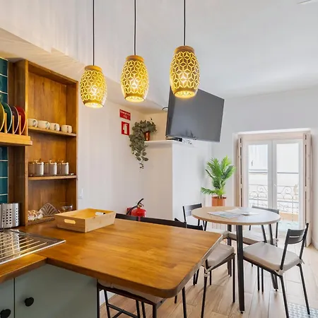 Duplex Postigo Da Pedra, By Match 塞图巴尔